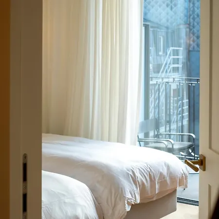 Montaigne 奥斯滕德