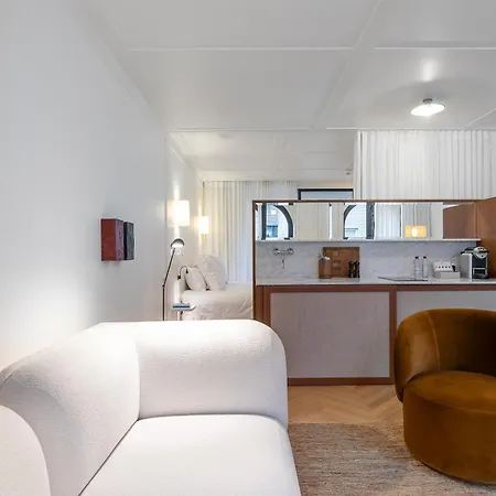 Apart-hotel Montaigne 4*