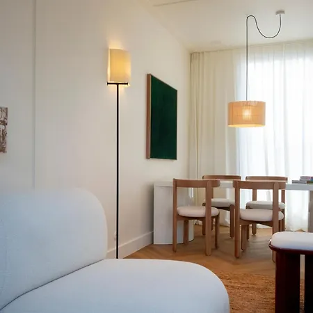 Hotel apartamentowy Montaigne