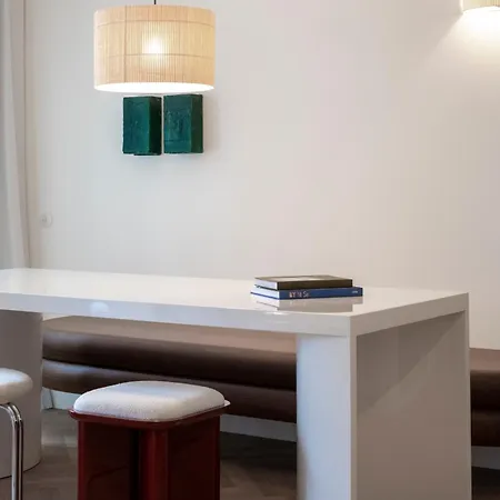 Hotel apartamentowy Montaigne