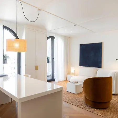 Hotel apartamentowy Montaigne