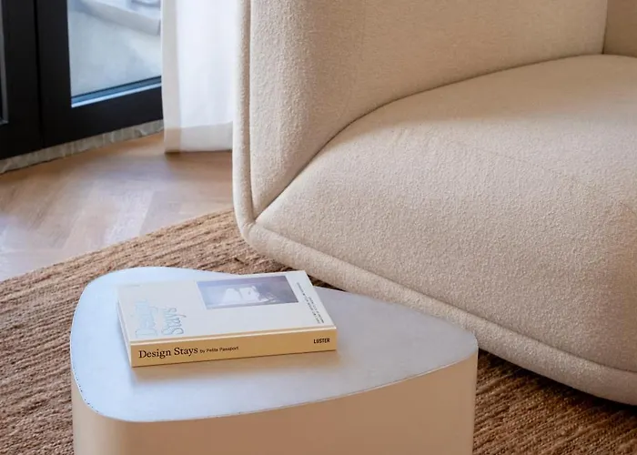 Hotel apartamentowy Montaigne