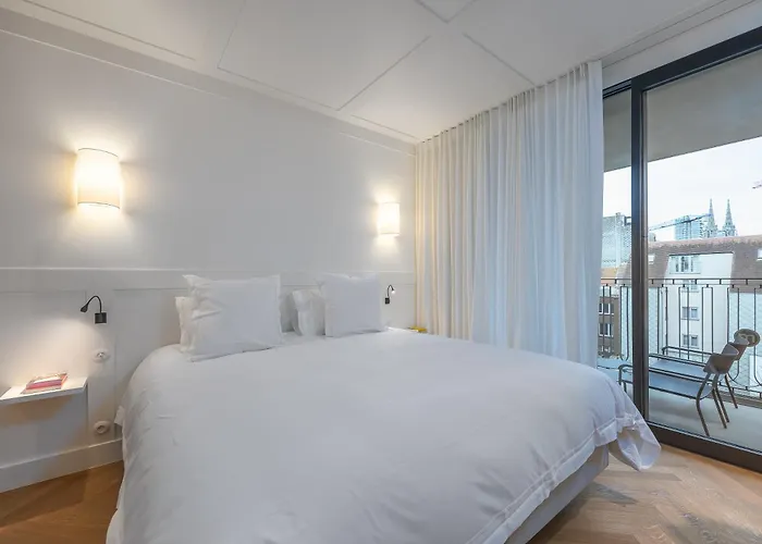Hotel apartamentowy Montaigne