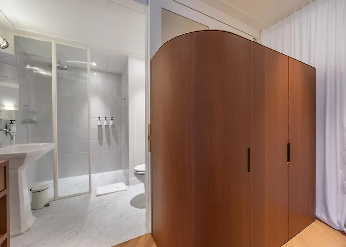 Hotel apartamentowy Montaigne