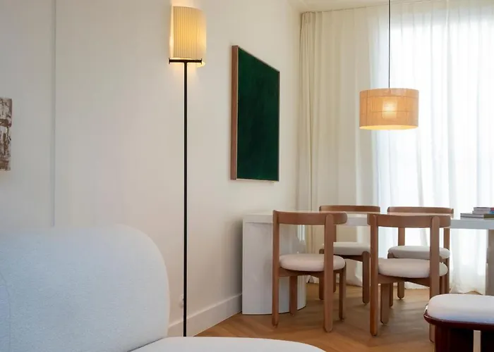 Hotel apartamentowy Montaigne