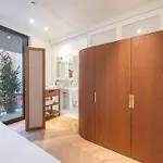 Apartmanhotel Montaigne 4*