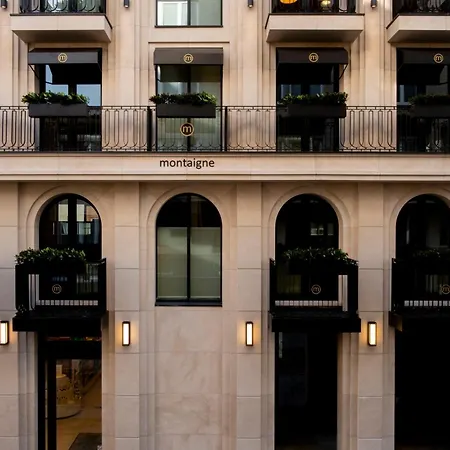 Montaigne Lejlighedshotel